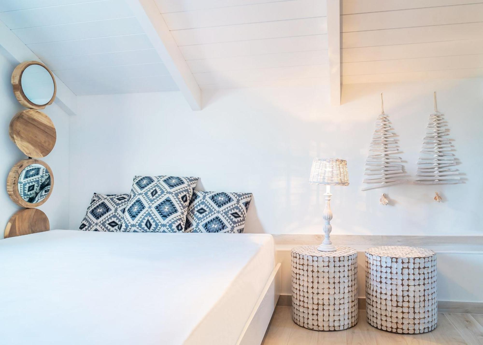 اجيوس ايوانيس San Giovanni Beach Resort And Suites الغرفة الصورة